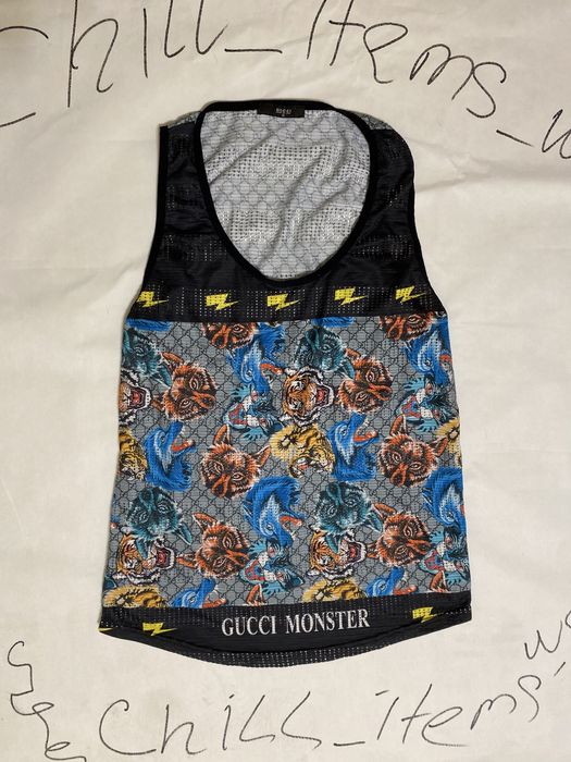 Gucci майка гарно прилягає