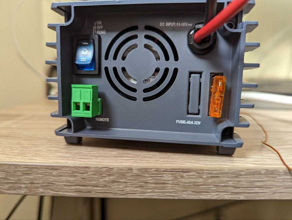 Инвертор Dometic PP402 350 Вт, 50Гц, 230V