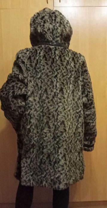 Женская шуба, "под леопарда", размер 52