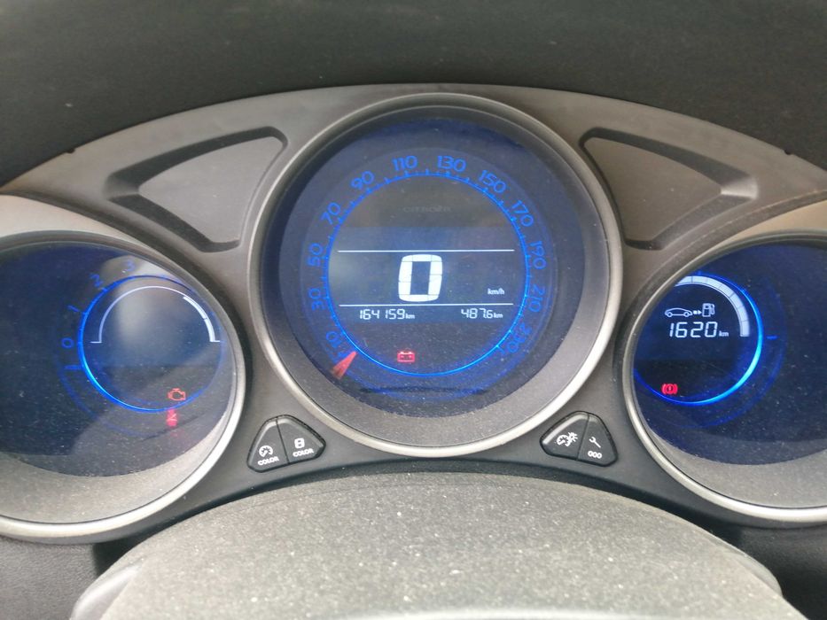 Citroen C4 1.6Hdi Esclusivo de 2013 — photo 3