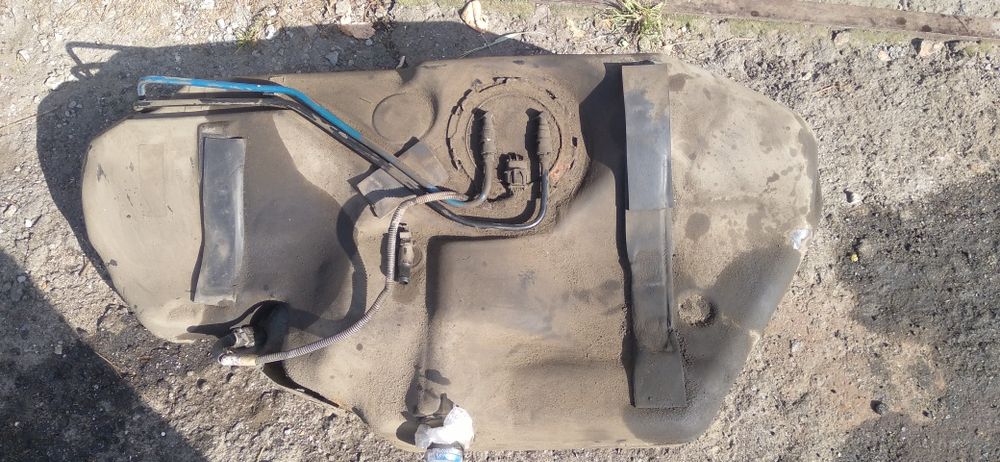 Продам бак опель астра H  дизель2006