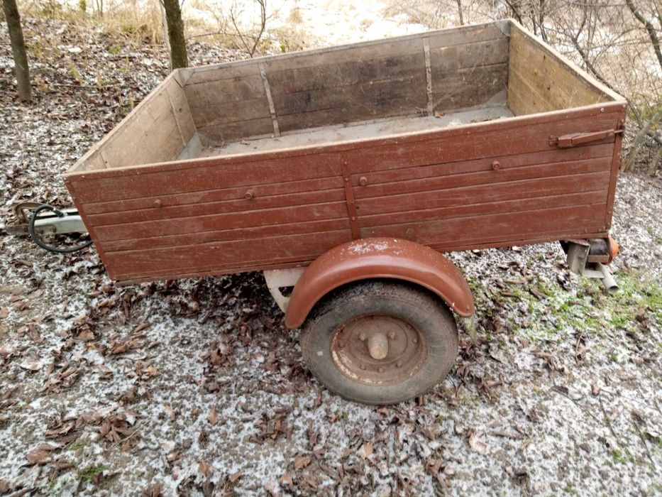 Легковий причіп виробник ГДР