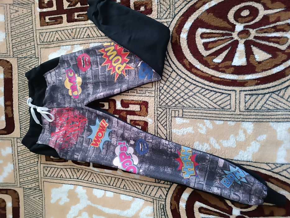 Спортивні штани на дівчину розмір S