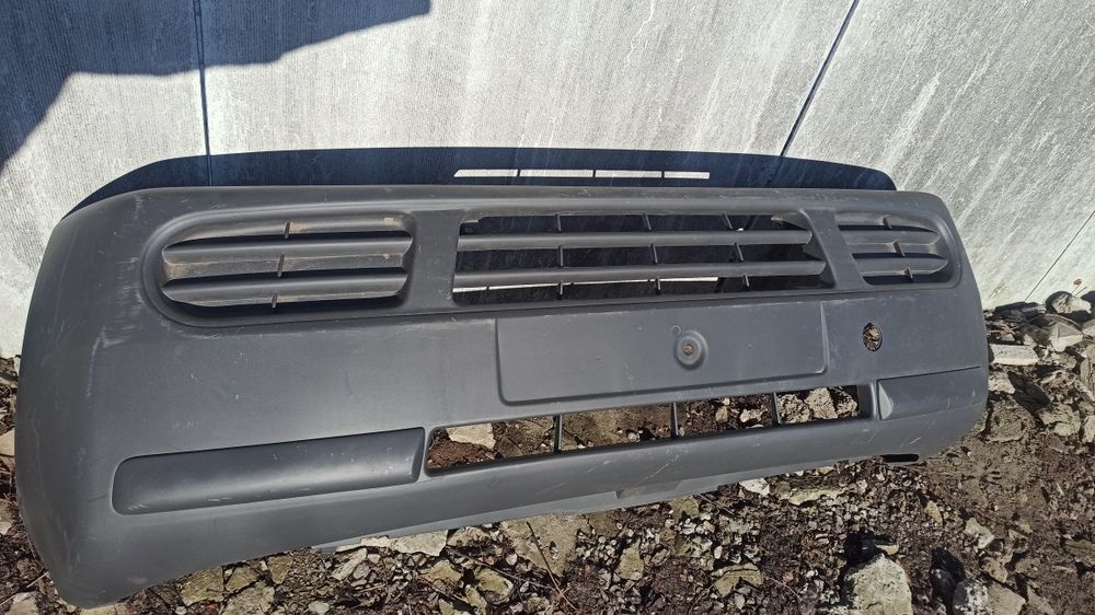 Передній бампер трафік