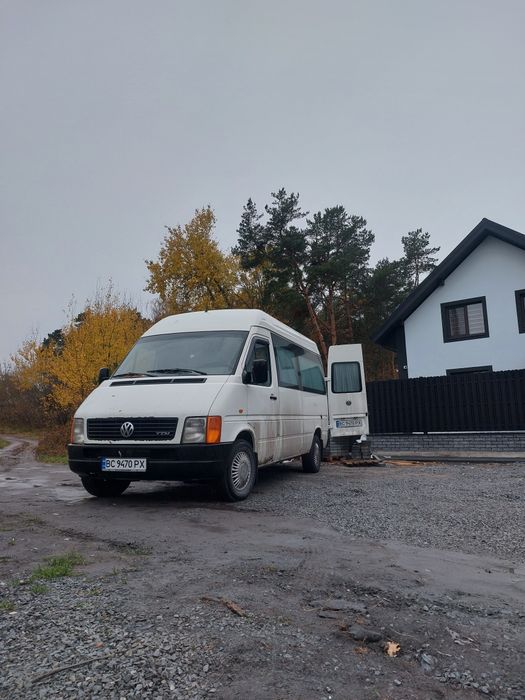 вантажні та пасажирські перевезення