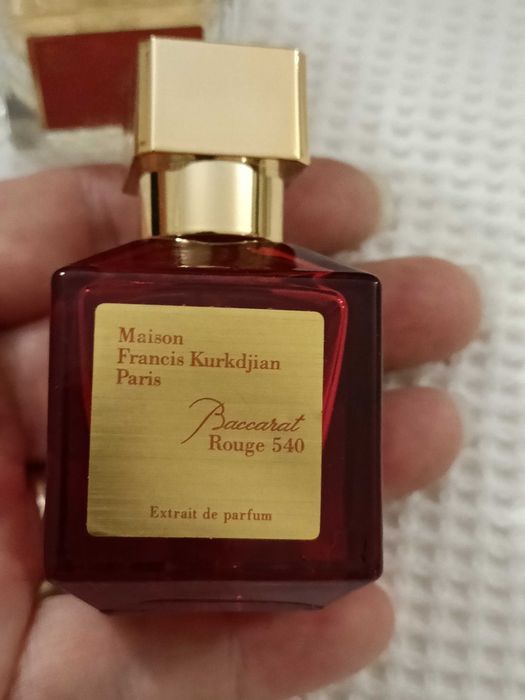 Conjunto de dois perfumes, novos