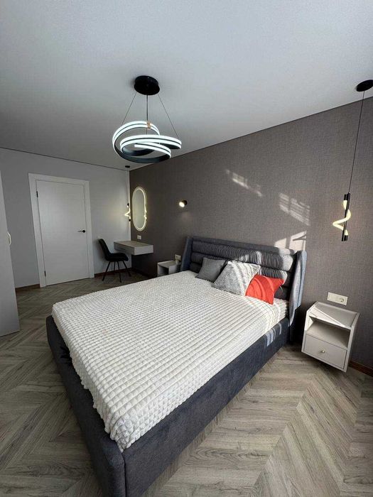 Продаж 2 кімнатна квартира з ремонтом