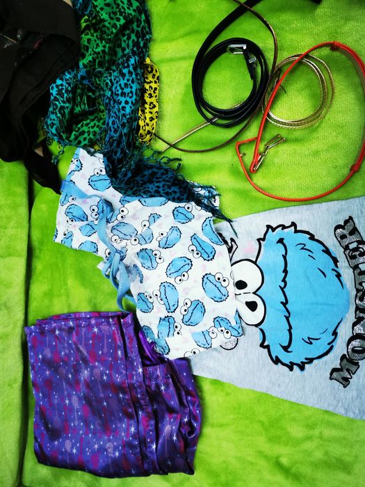 Wyprzedaż akcesoria paski biustonosze piżamy