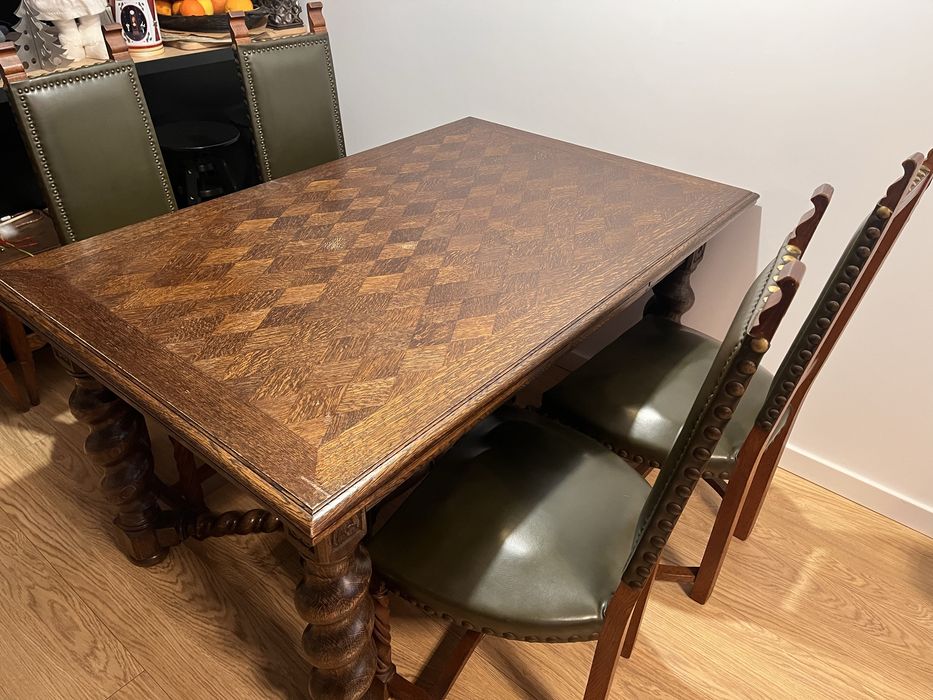 Stół rozkładany + skórzane fotele