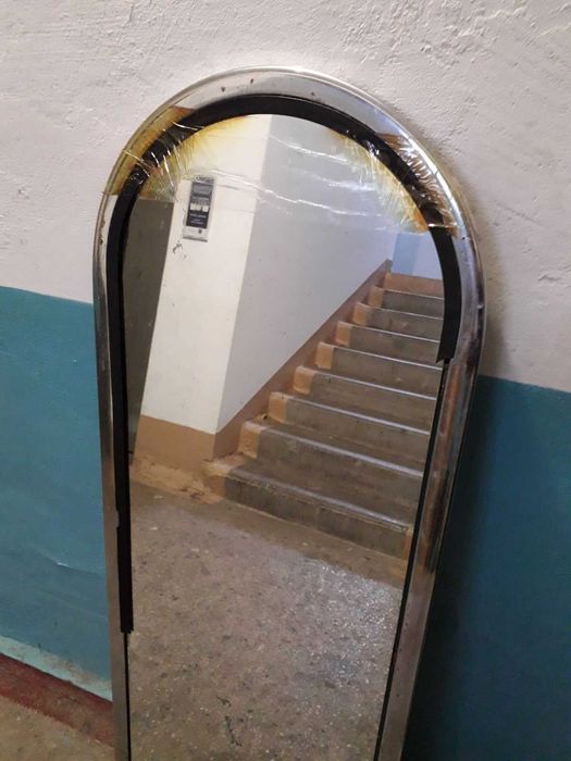 Зеркало напольное торговое  118*32