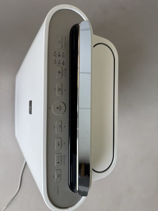 Oczyszczacz Sharp KC-D60EU-W