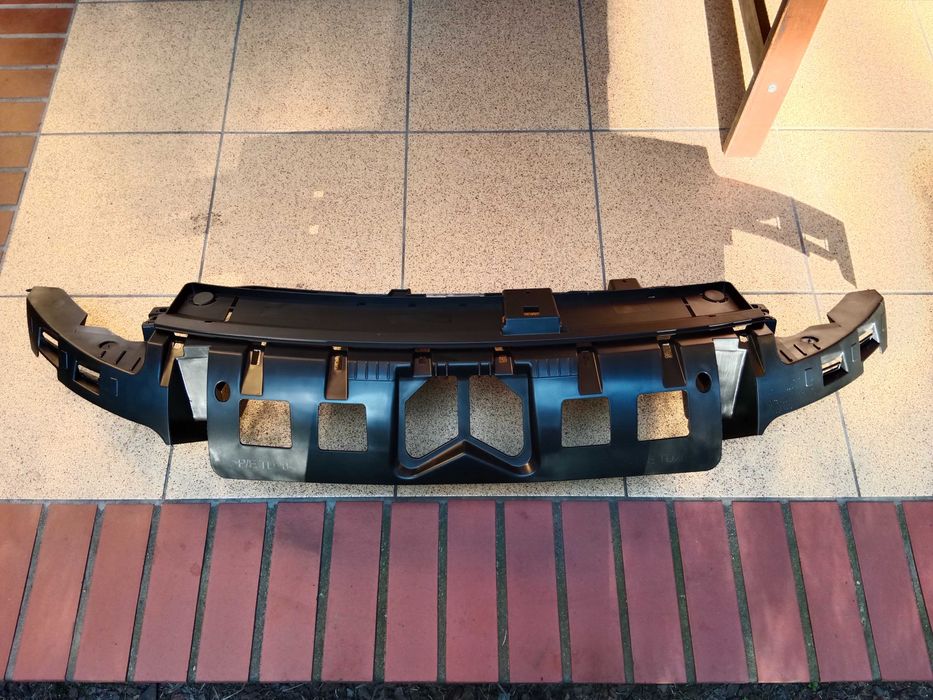 CITROEN C4 CACTUS wspornik zderzaka mocowanie górne czasza NOWE OE