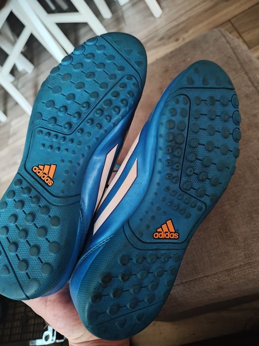 Halówki adidas rozmiar 38