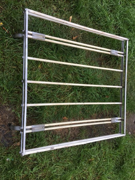 Продам багажник на кришу