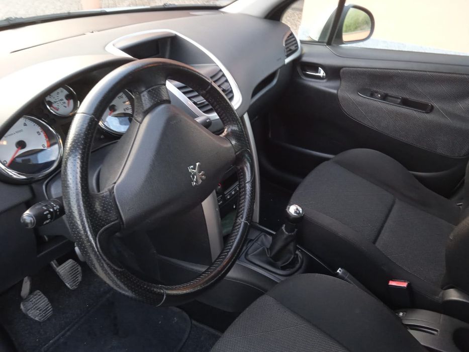 Peugeot 207 SW 1.6 HDI 2009
