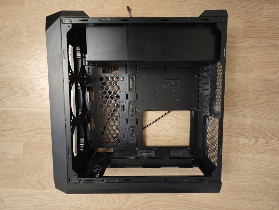 Продам корпус ПК Vinga Cobalt