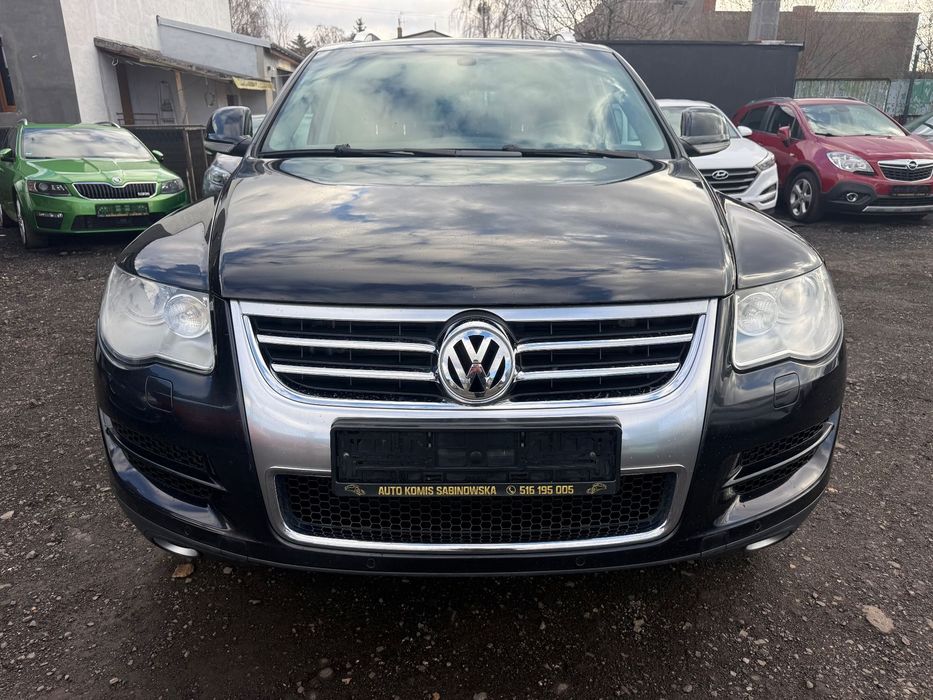 Volkswagen Touareg Piękny Stan Hak Xenon 20 cali Felgi Klapa Elektryczna