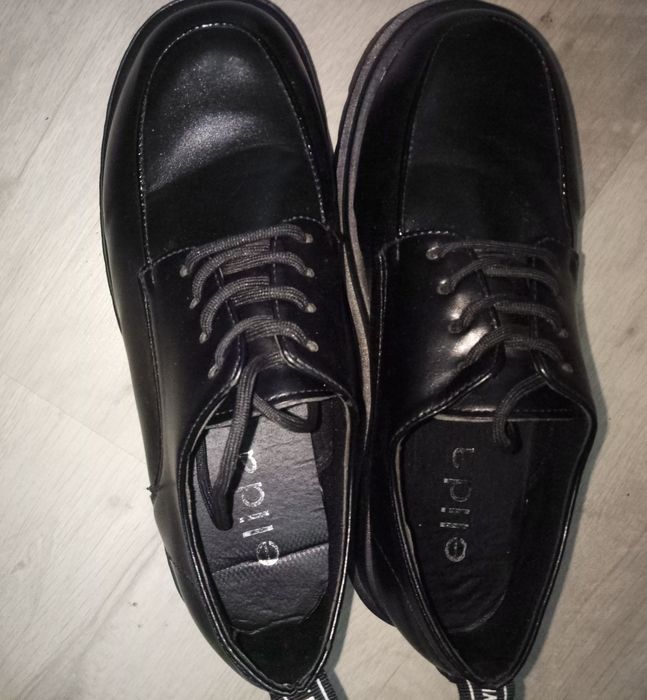 Туфлі жіночі в ідеальному стані