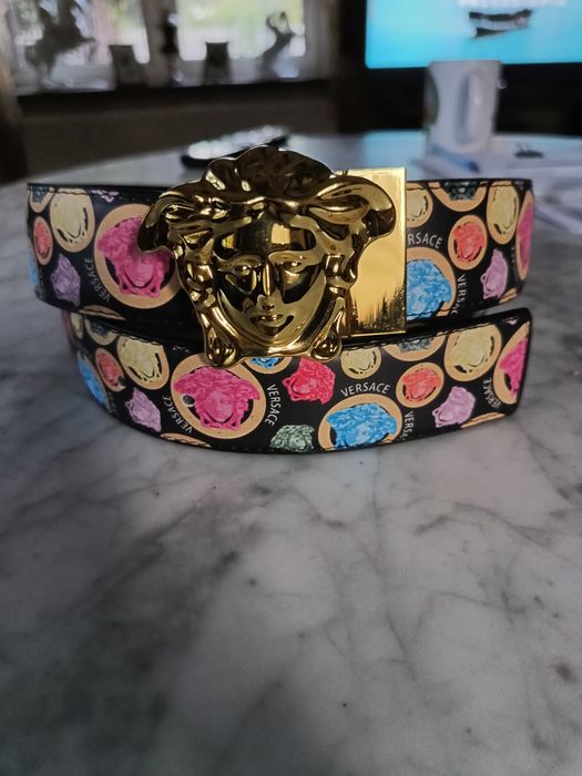 Nowy pasek Versace.