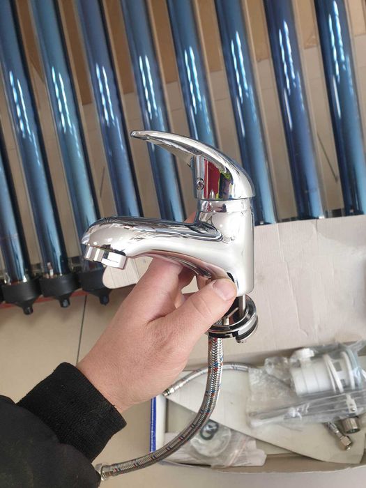 Bateria umywalkowa krótka sprzedam