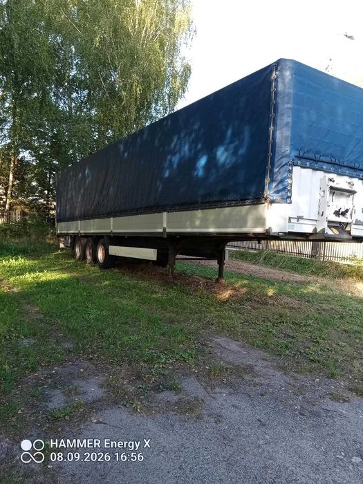 Naczepa plandeka zbrojona Krone