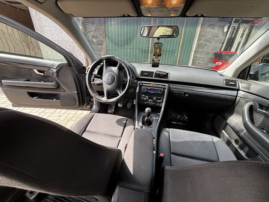 Audi a4 2001 рік