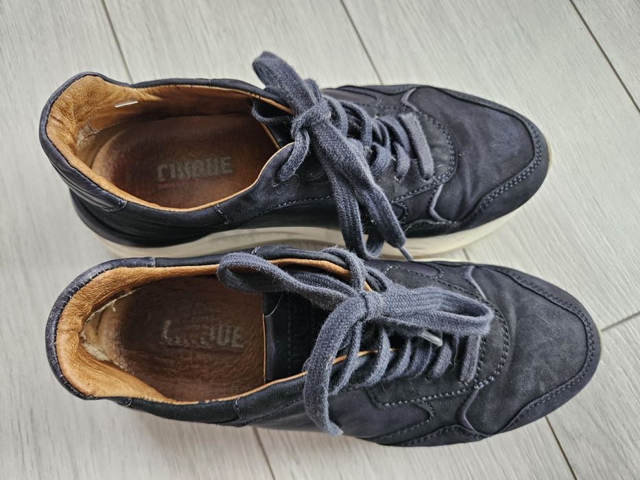 Skórzane sneakersy Cinque 38