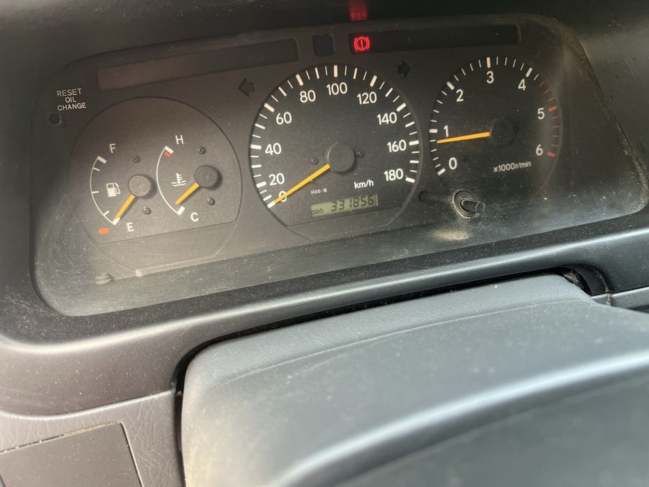 Toyota Hiace 2.5  - 2006 - Fibrada