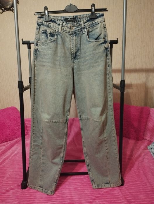 Продам джинсы женские