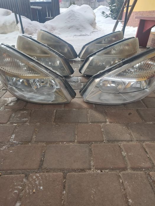 Фари Рено сценік 2