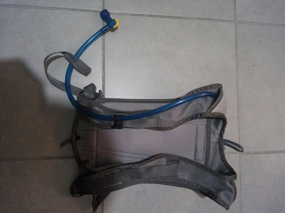 Mochila de hidratação camelbak