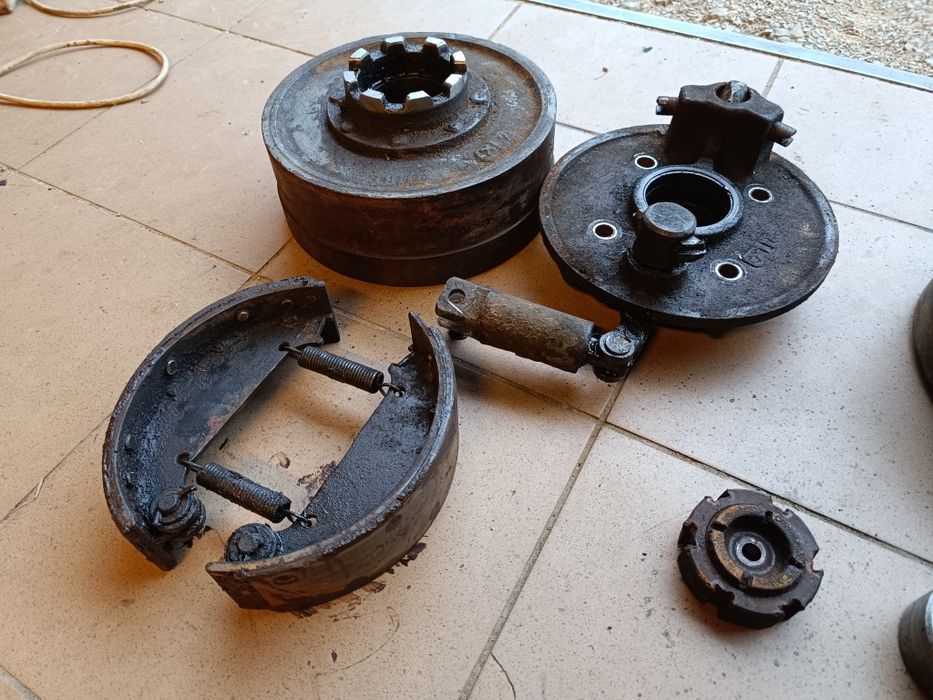 Hamulce, bębny szczęki podstawy hamulcy Zetor k 25