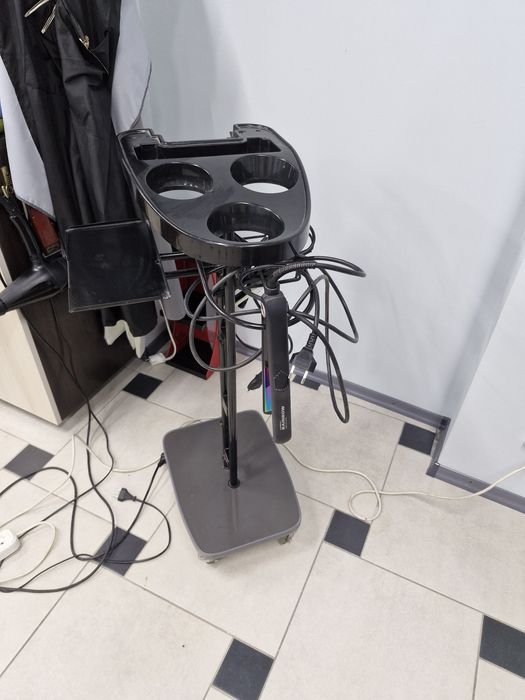 Помошник для парикмахера