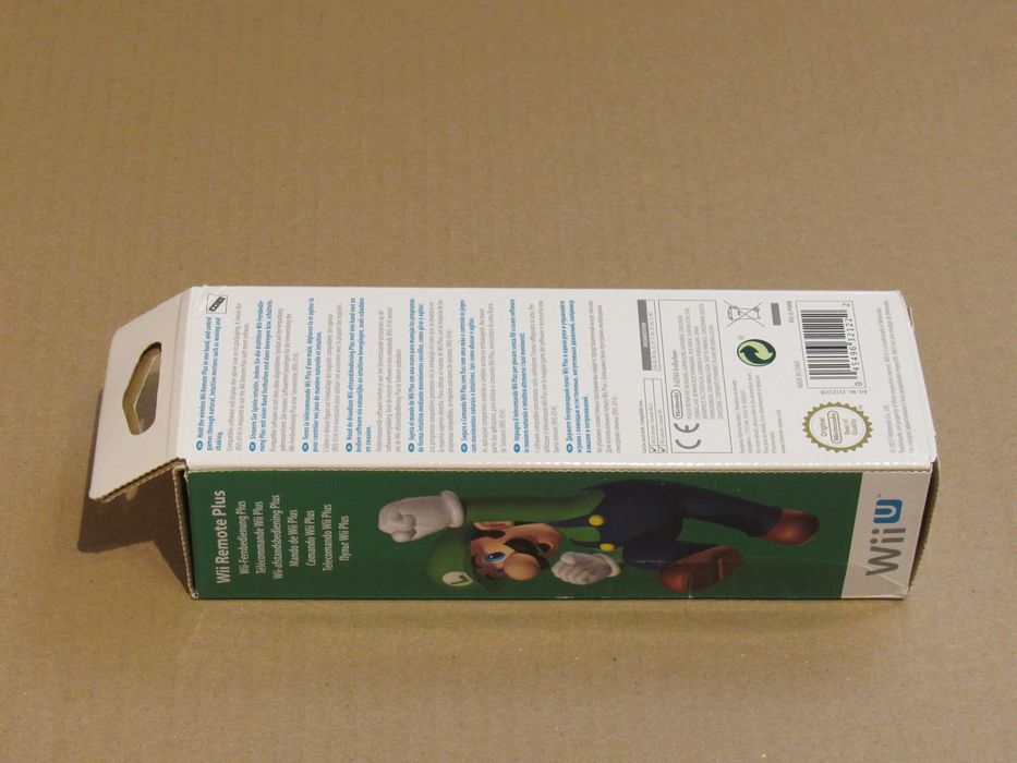 Comando Nintendo Wii Remote Plus Luigi completo em caixa