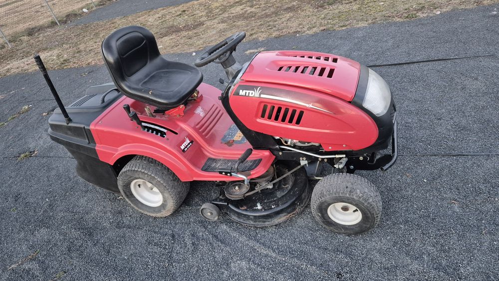 Kosiarka traktorek ciągniczek Mtd z niemiec