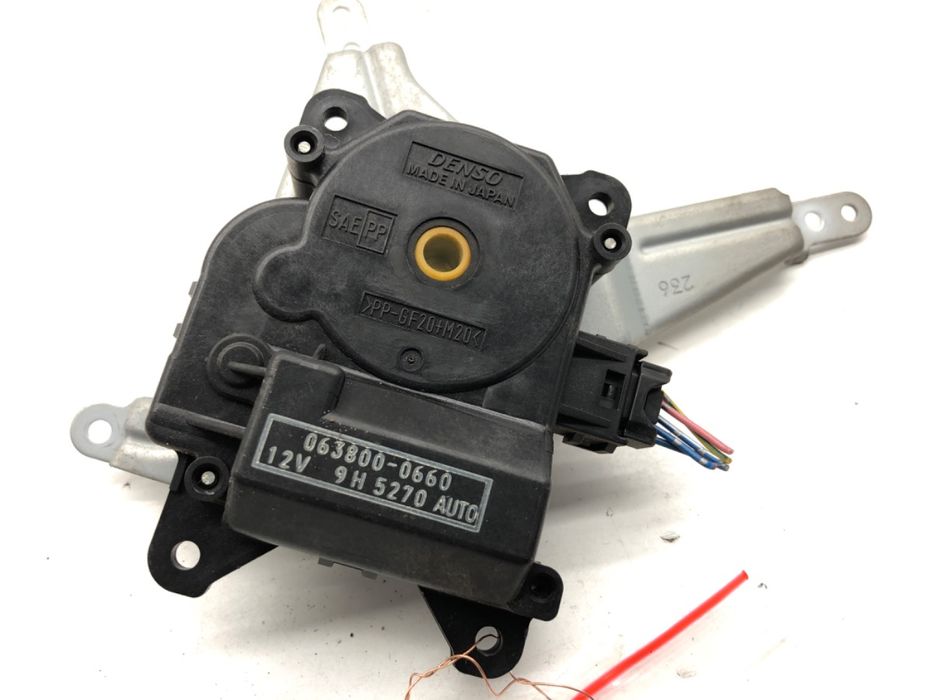 SILNIK NAGRZEWNICY TOYOTA 063800-0660 LAND CRUISER J12 02-10