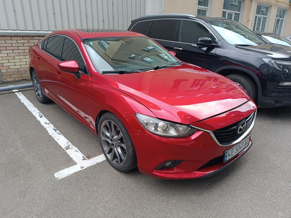 Продам свою машину. Mazda 6, 2,5 бензин, 2014 року.