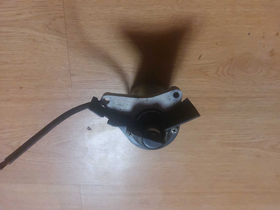Rozrusznik elektryczny kosiarki silnika loncin 196cc
