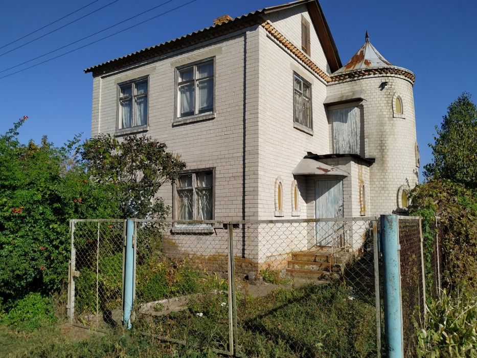 Будинок-дача в Антонівці