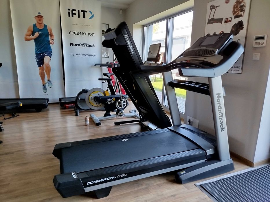 Bieżnia Elektryczna NordicTrack 1750 Commercial dystrybutor