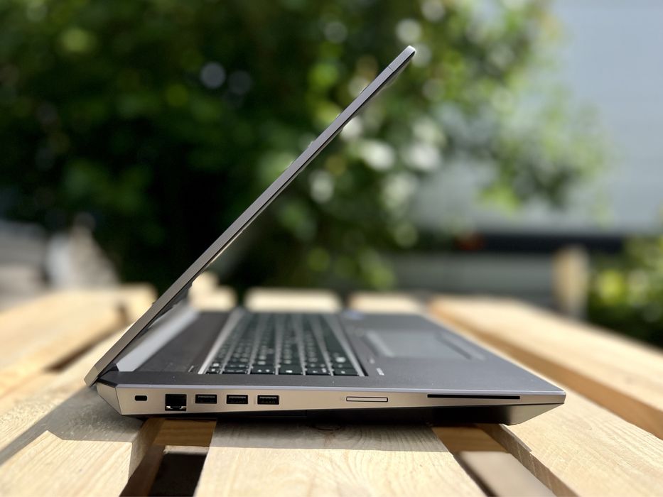 RTX 3000 6GB/Ноутбук HP ZBook 17 G6/i7-9850H/32GB+SSD 1TB/17.2"FHD IPS