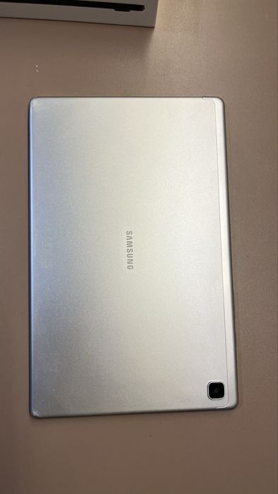 Планшет Samsung Galaxy A7 32 ГБ+ чохол