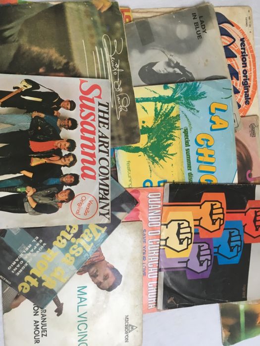 Lote 16 singles vinil - Boy George,The Art Company,Brotherhood of, etc