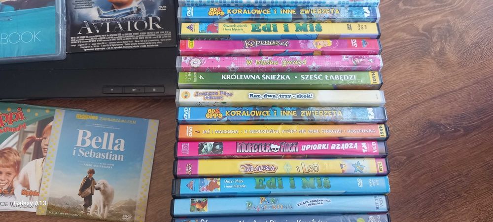 DVD Sony plus 36 bajek.