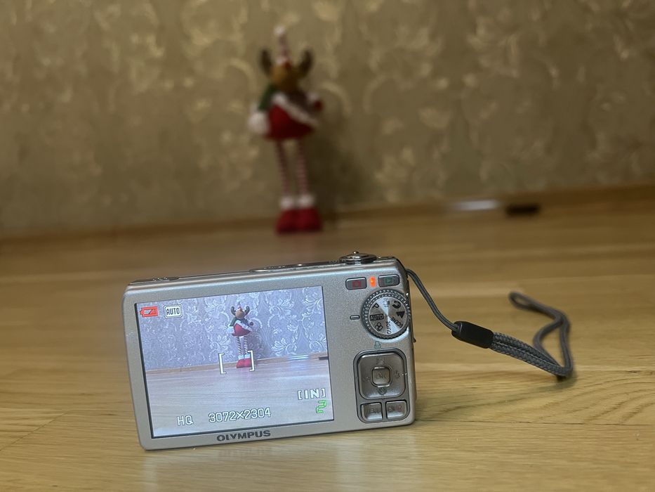 Цифровий фотоапарат Olympus FE-290 Silver