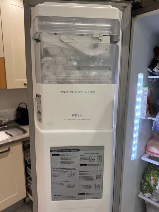 Frigorífico LG luxo.