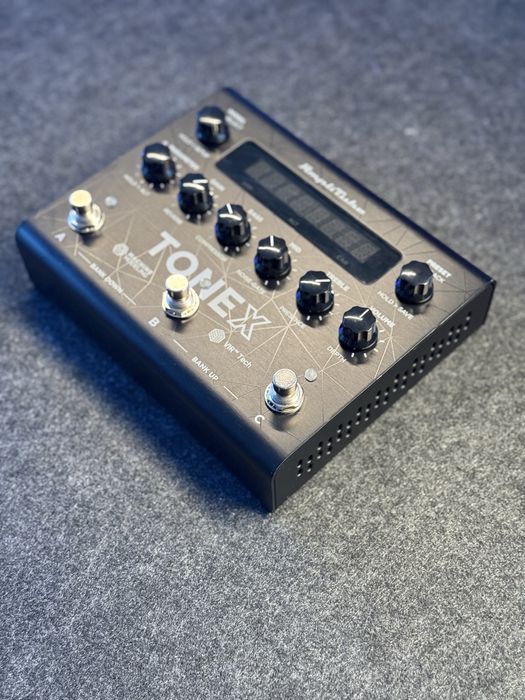 IK Multimedia ToneX Pedal