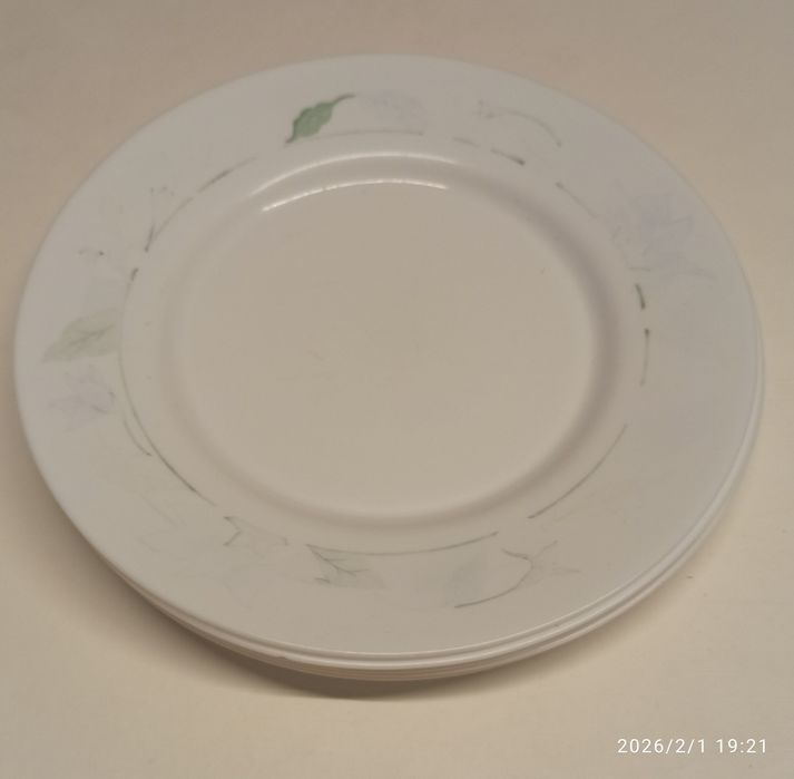 Pratos + saladeira + chaves de café de pirex da Arcopol