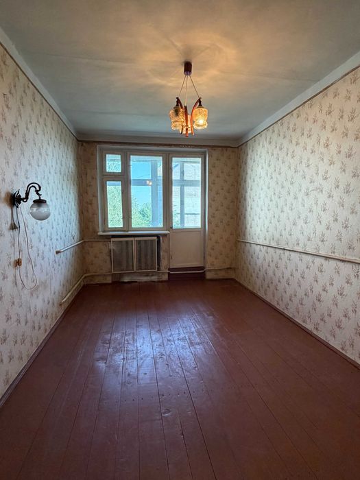 Продаж! 4-кімн. чешка з індивідуальним опаленням