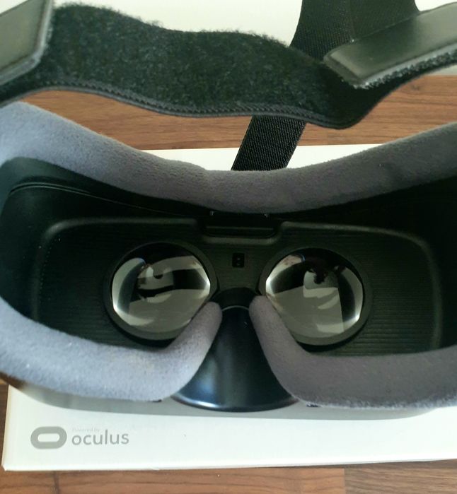 Samsung Gear VR Oculus R324